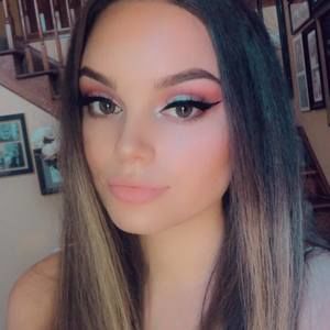 Meet your Posher, Skyler catherine